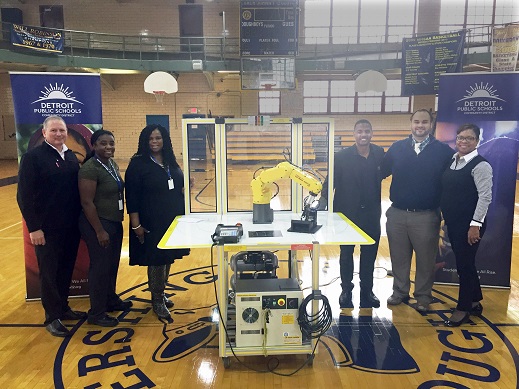 Detroit Public Schools add new robotics training program